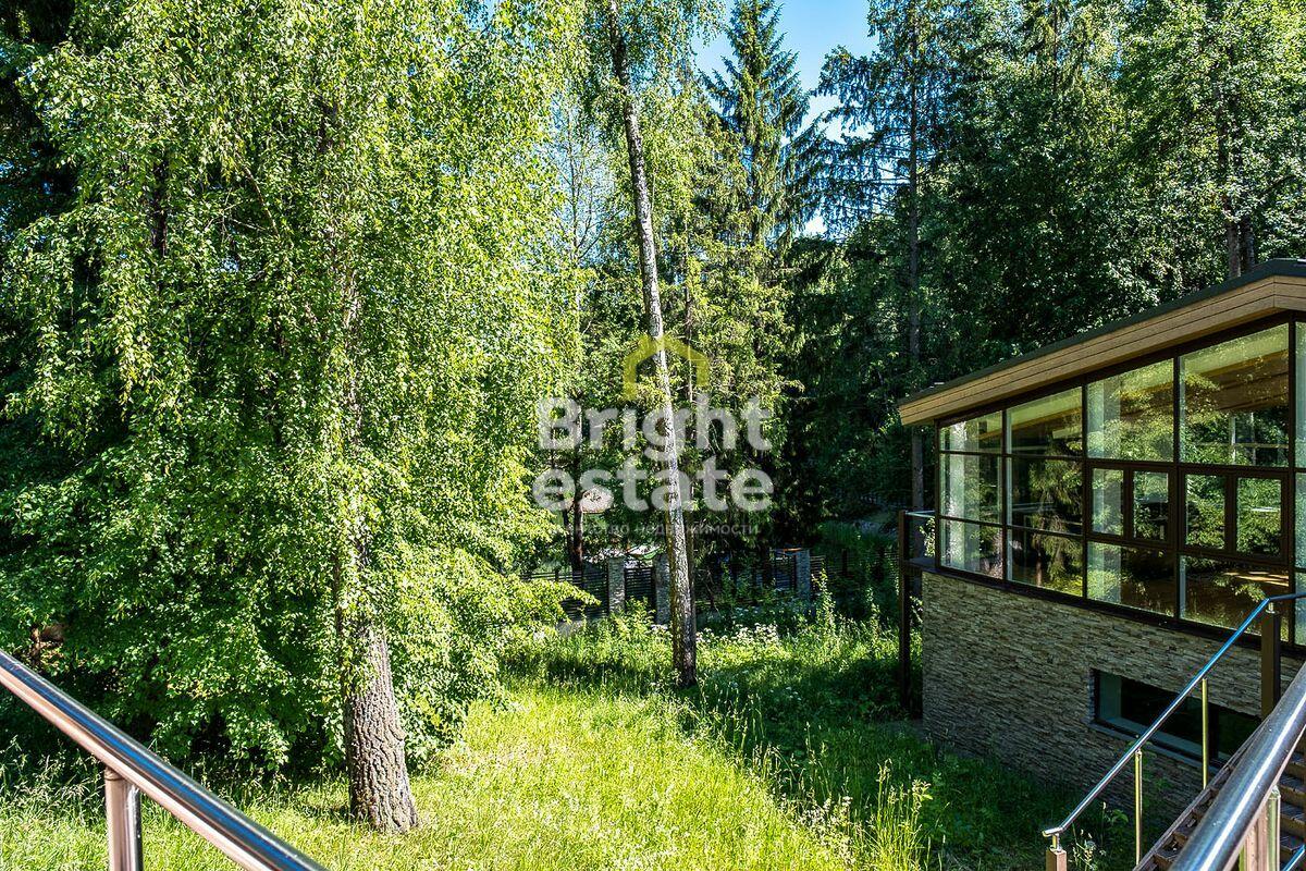 2-этажный коттедж 710 м² с отделкой