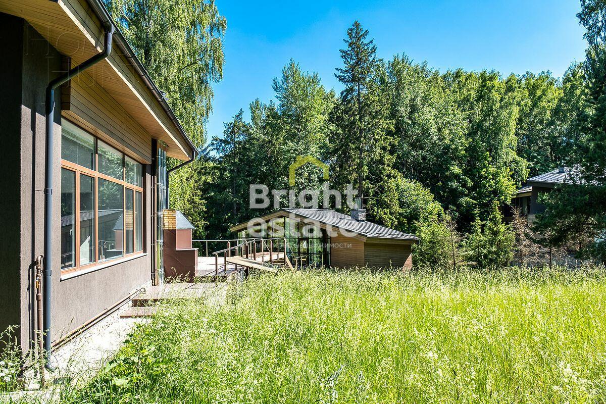 2-этажный коттедж 710 м² с отделкой