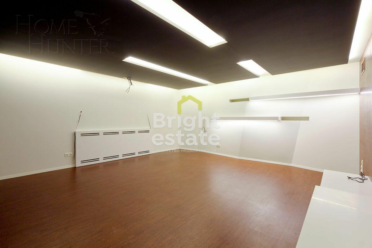 2-этажный коттедж 710 м² с отделкой