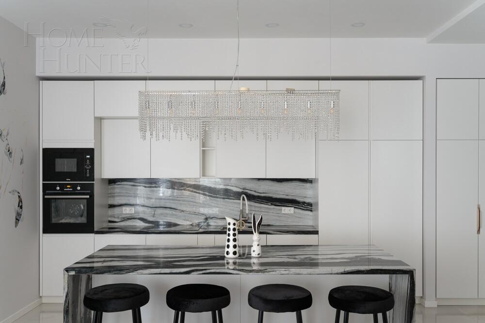 2-КОМН. КВАРТИРА С ОТДЕЛКОЙ 85.4 М² НА 2 ЭТАЖЕ