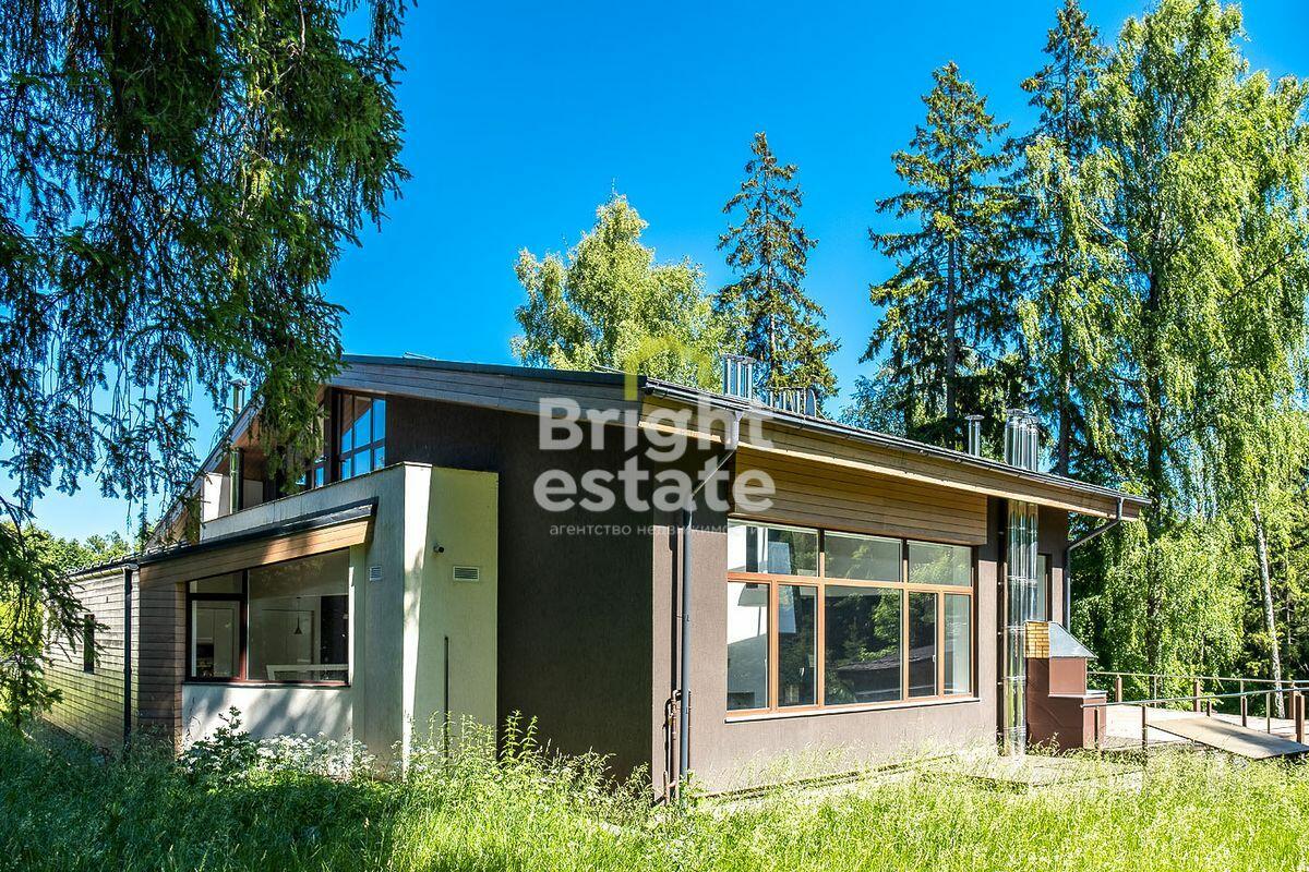 2-этажный коттедж 710 м² с отделкой