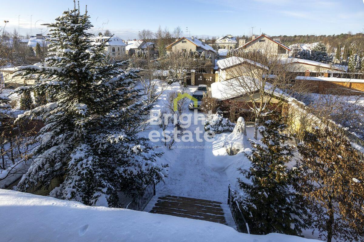 2-этажный коттедж 980 м² с отделкой