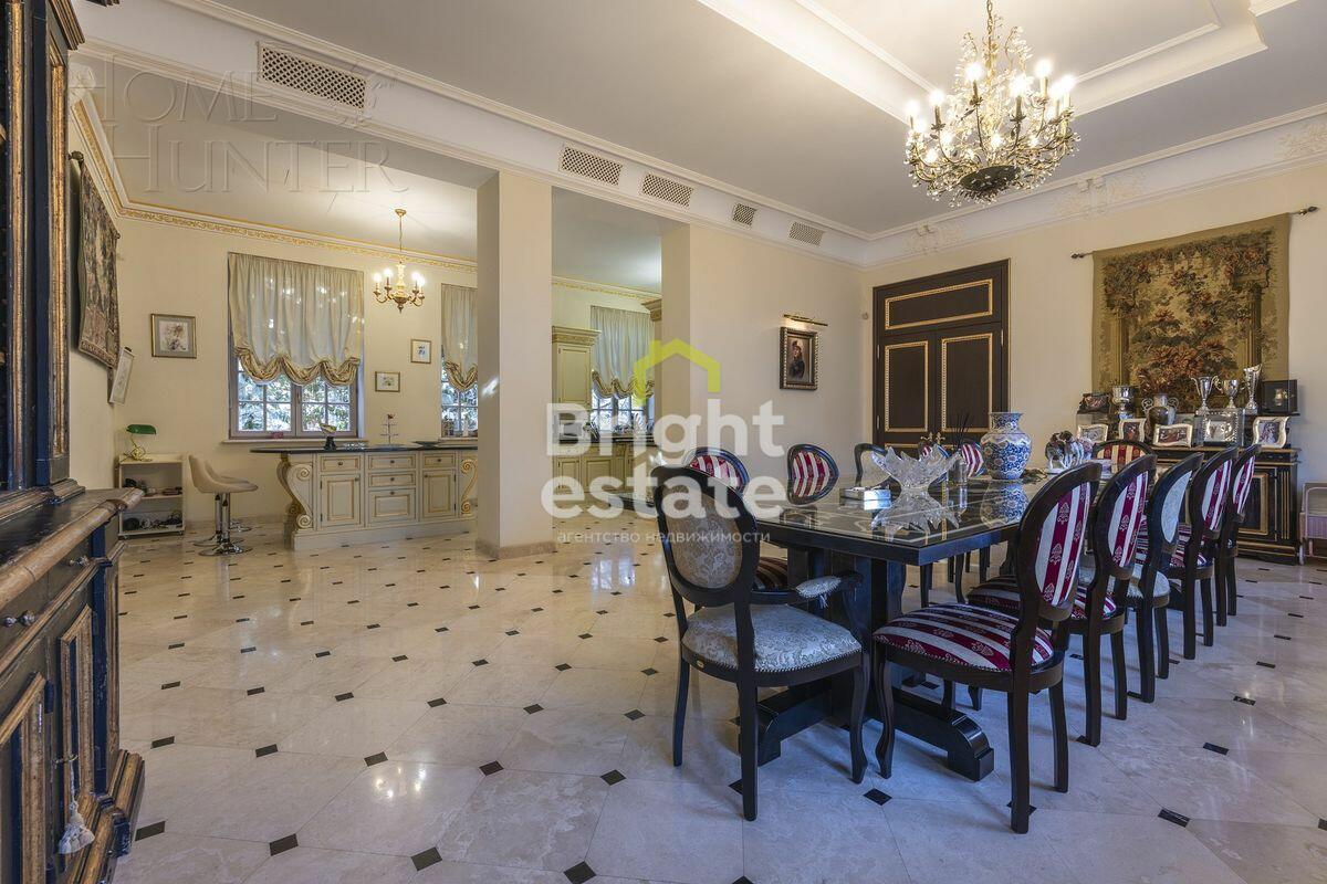 2-этажный коттедж 980 м² с отделкой