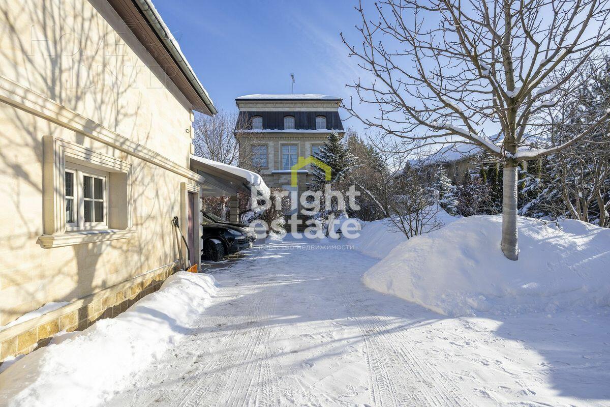 2-этажный коттедж 980 м² с отделкой