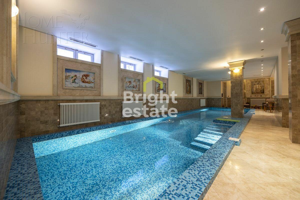 2-этажный коттедж 980 м² с отделкой