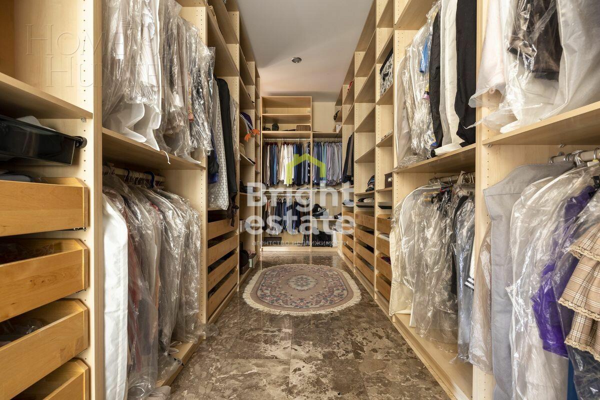 2-этажный коттедж 980 м² с отделкой