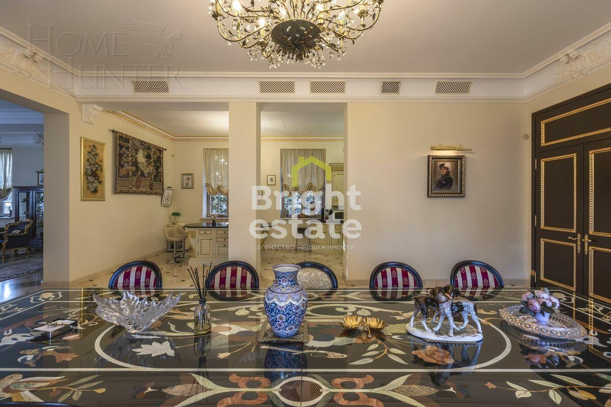 2-этажный коттедж 980 м² с отделкой