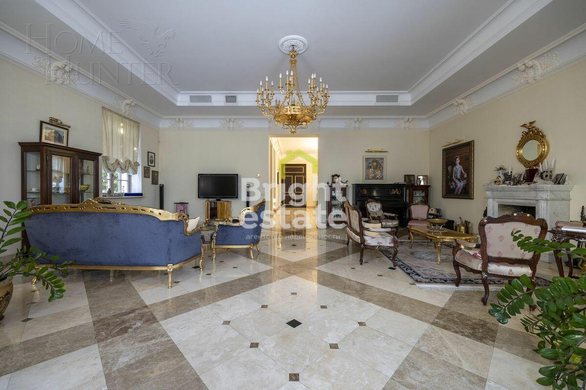 2-этажный коттедж 980 м² с отделкой