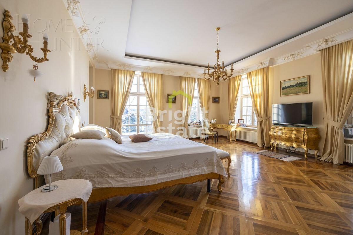 2-этажный коттедж 980 м² с отделкой