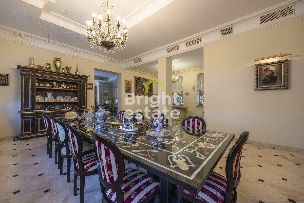 2-этажный коттедж 980 м² с отделкой