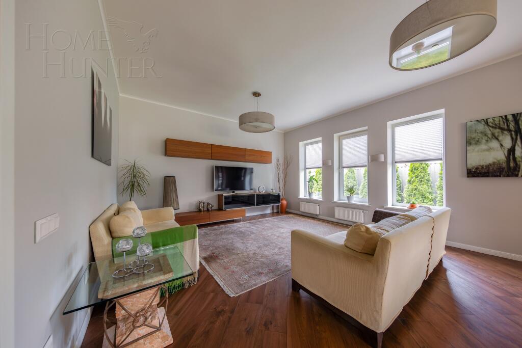 2-этажный коттедж 200 м² с отделкой