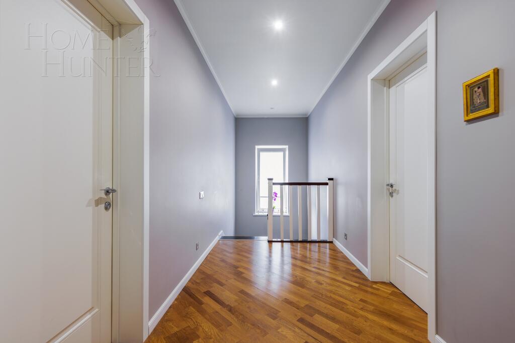 2-этажный коттедж 200 м² с отделкой