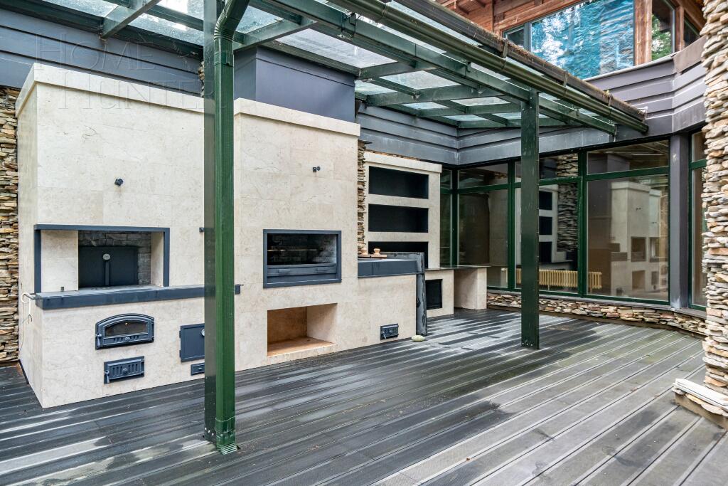 2-этажный коттедж 1 500 м² с отделкой