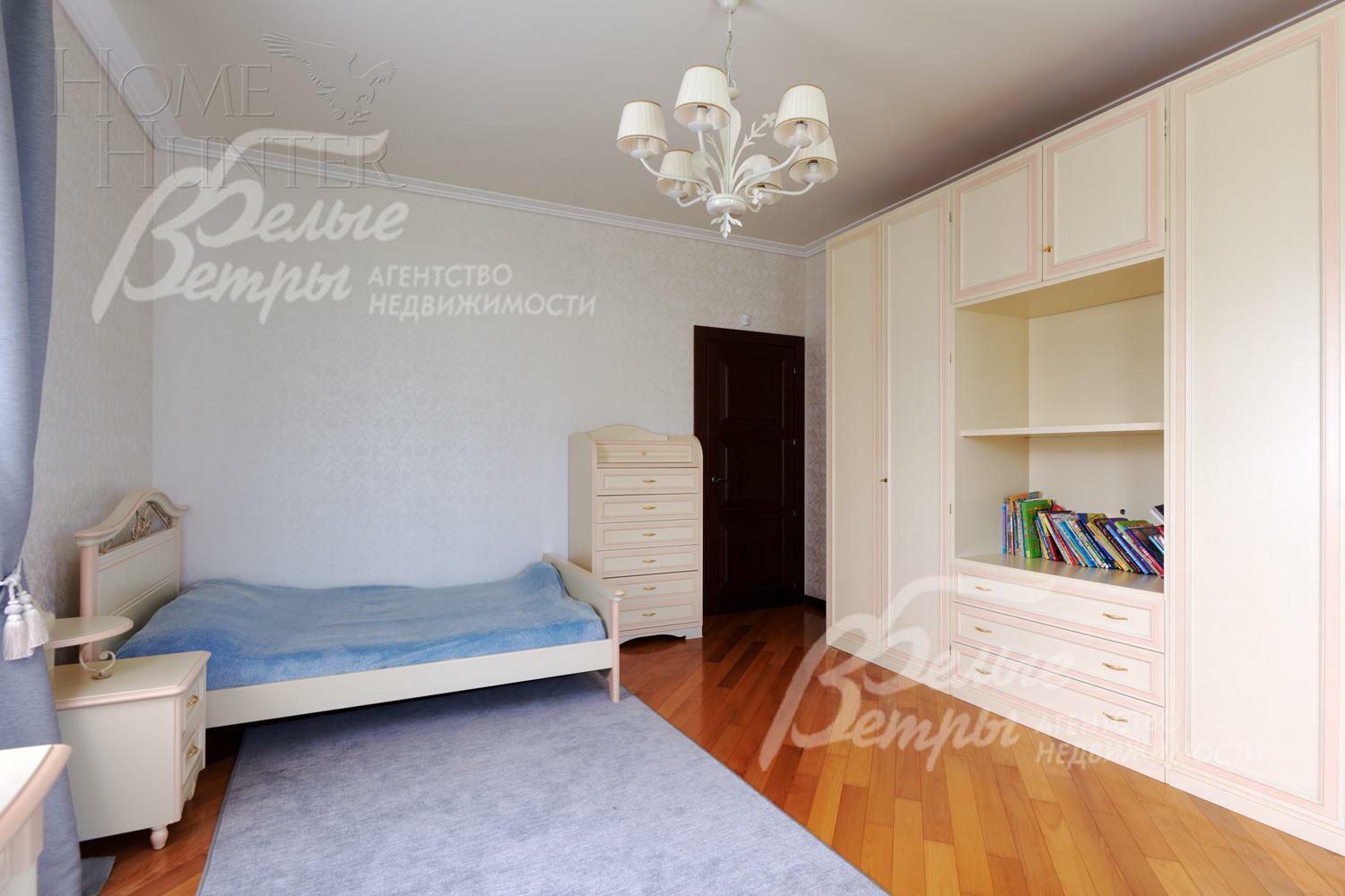 3-этажный коттедж 745.5 м² с отделкой