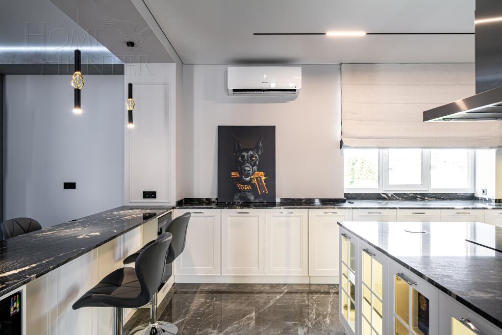 3-этажный коттедж 1 141 м² с отделкой