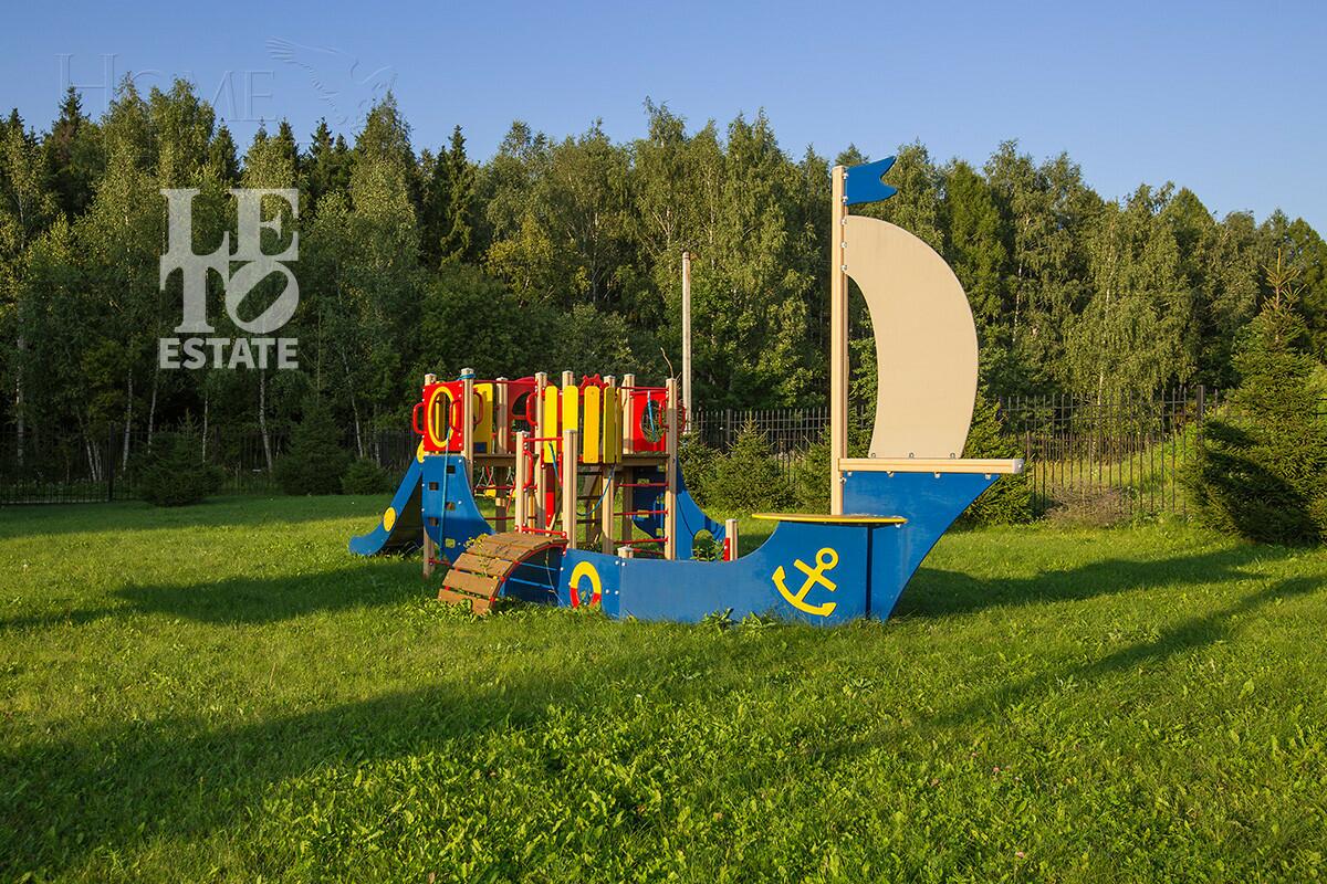 2-этажный коттедж 415 м² с отделкой