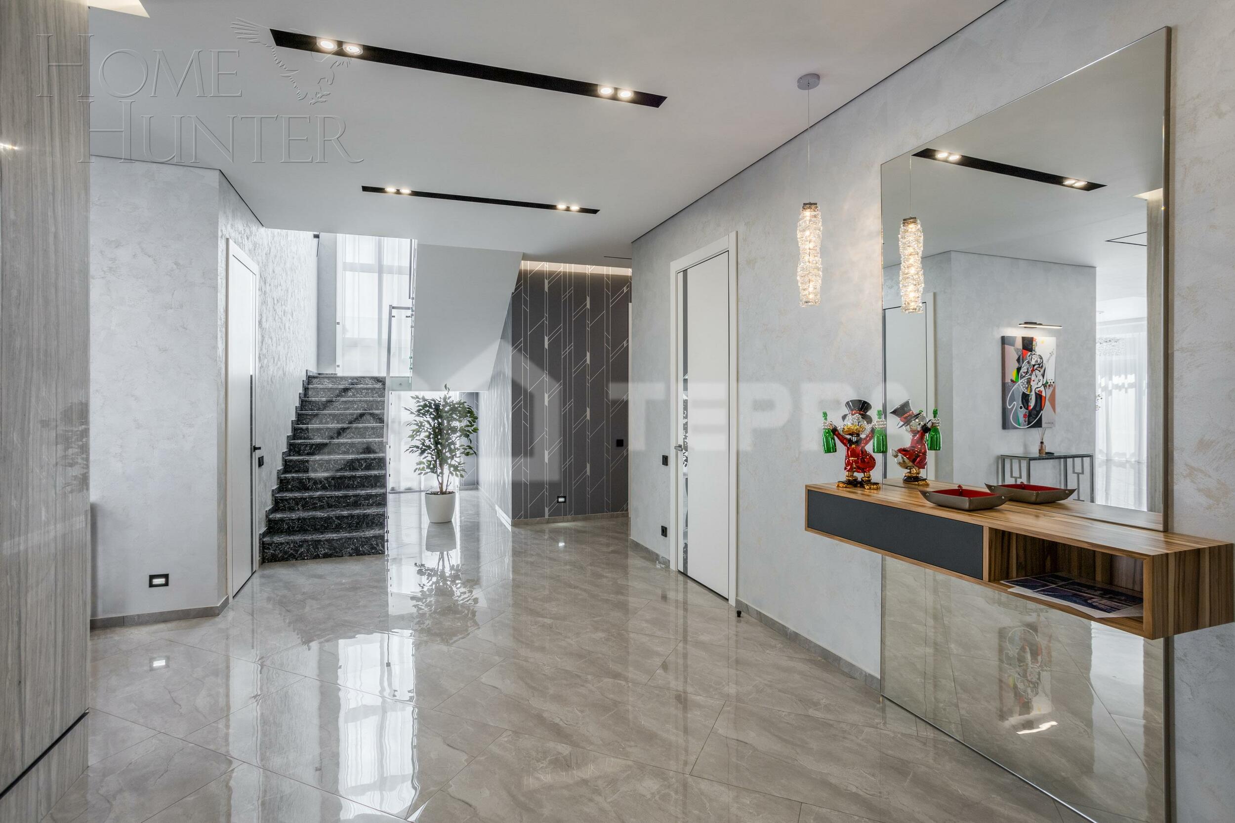 2-этажный коттедж 600 м² с отделкой