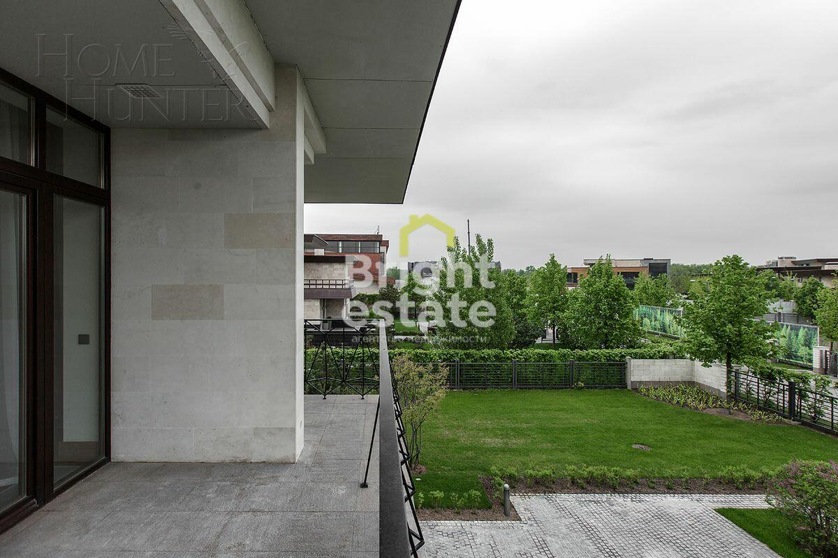 2-этажный коттедж 989.7 м² с отделкой