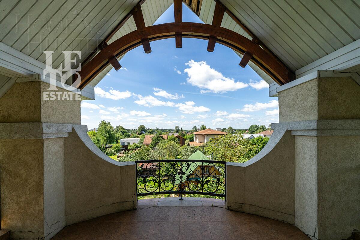 2-этажный коттедж 370 м² без отделки