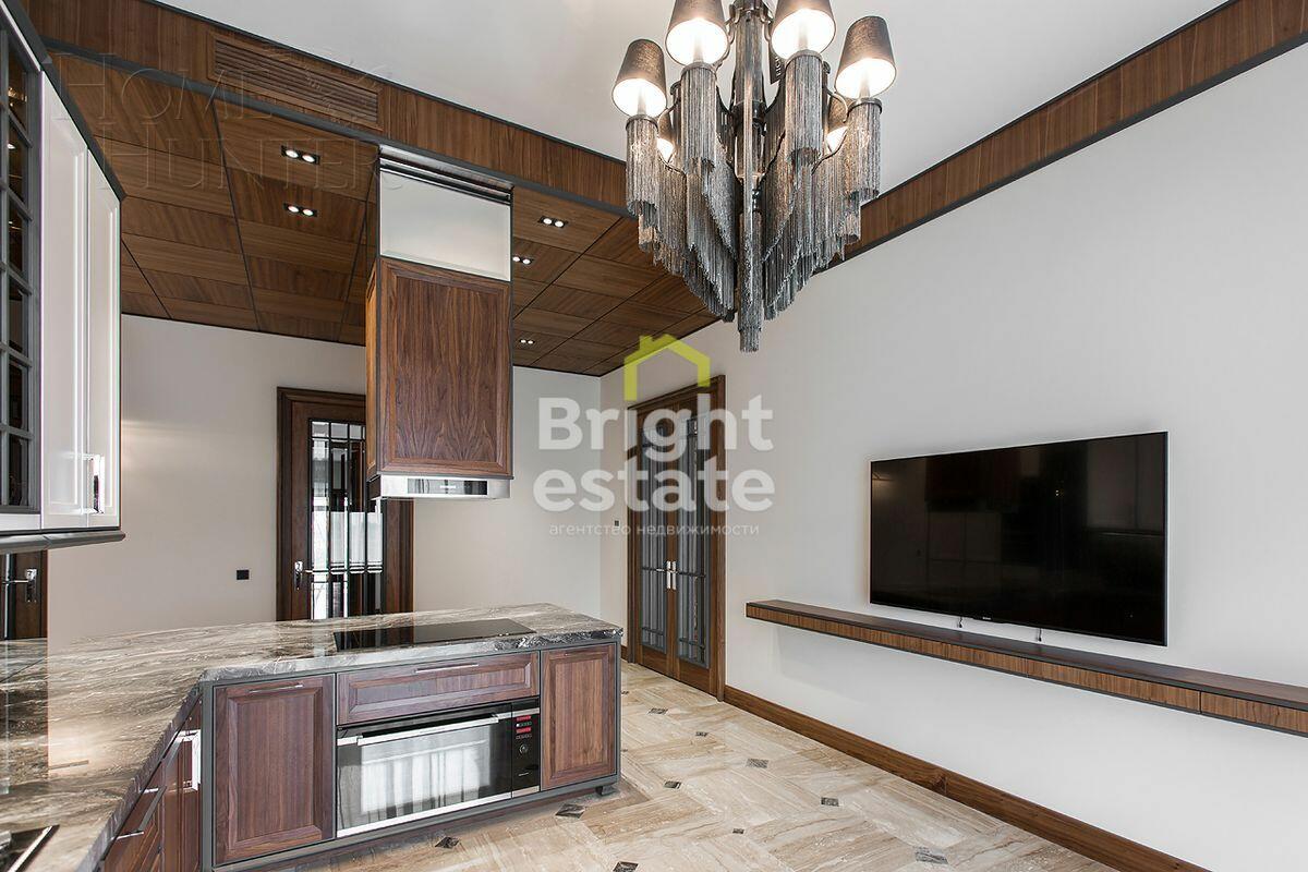 2-этажный коттедж 989.7 м² с отделкой