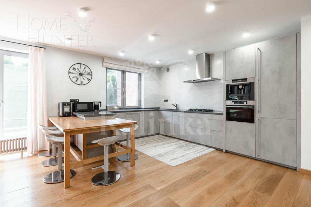 2-этажный коттедж 360 м² с отделкой