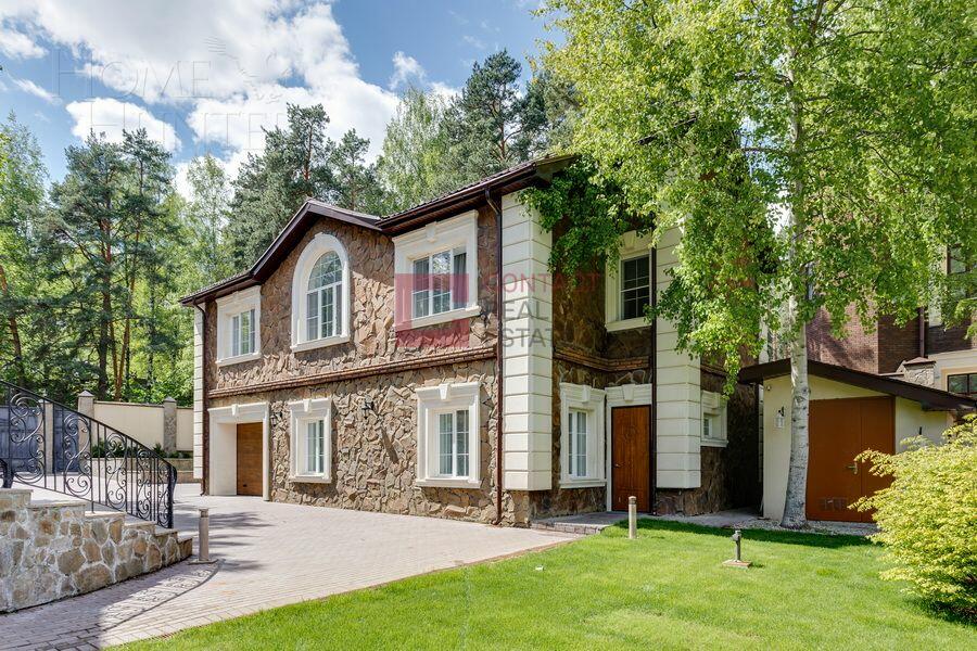 2-этажный коттедж 700 м² с отделкой