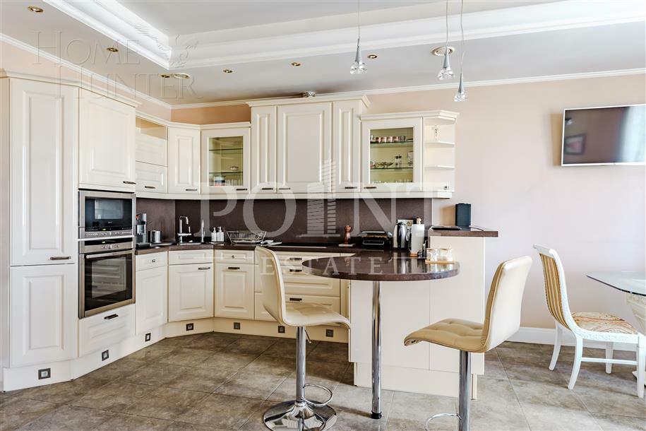 6-КОМН. КВАРТИРА С ОТДЕЛКОЙ 236.8 М² НА 6 ЭТАЖЕ