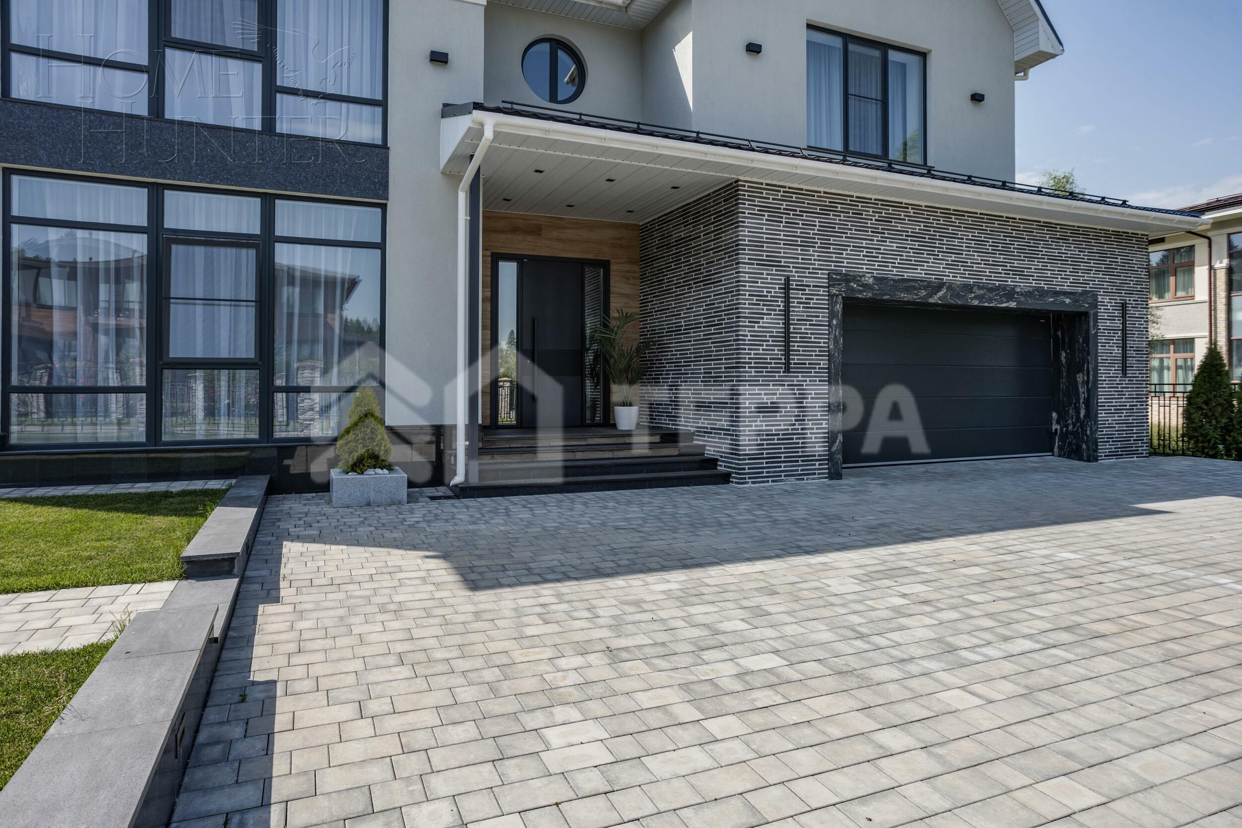 2-этажный коттедж 600 м² с отделкой