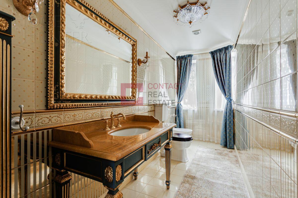 2-этажный коттедж 700 м² с отделкой