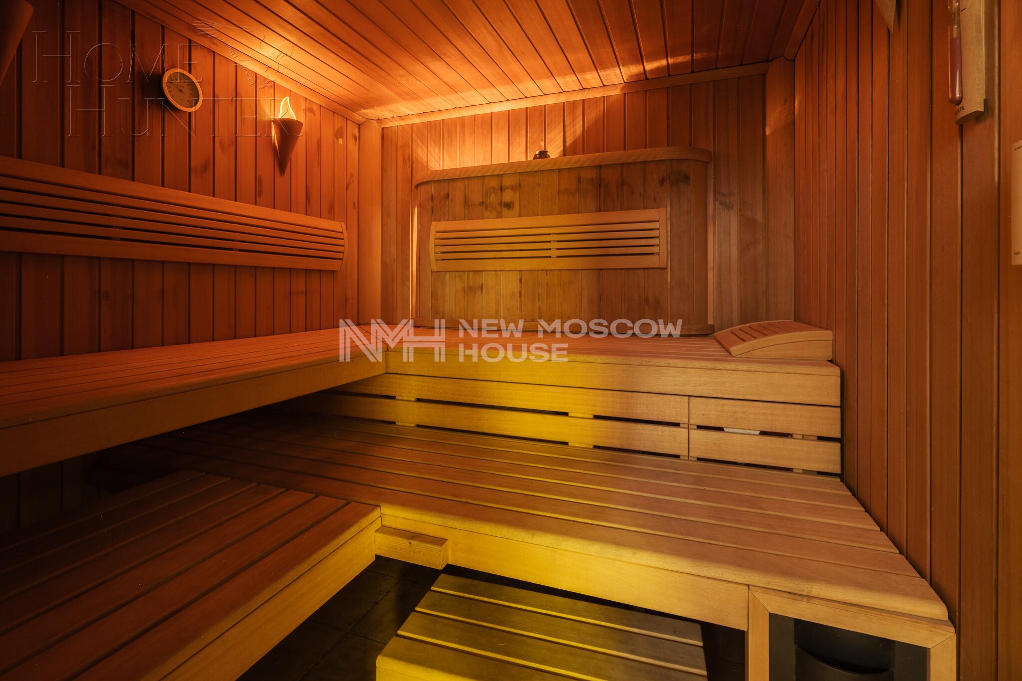 3-этажный коттедж 1 100 м² с отделкой