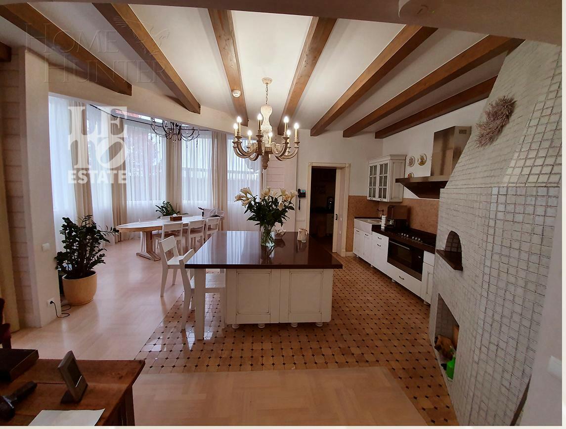 2-этажный коттедж 800 м² с отделкой