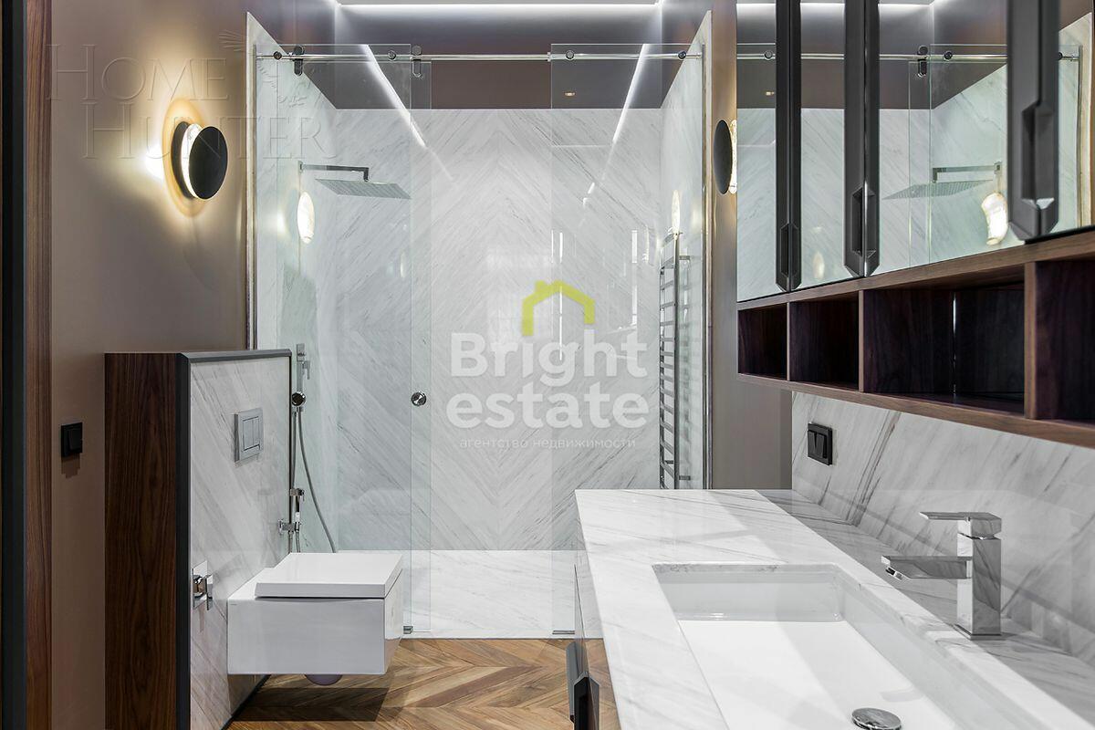 2-этажный коттедж 989.7 м² с отделкой