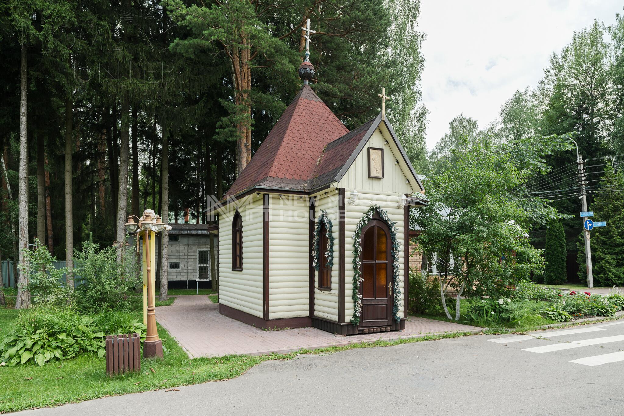 3-этажный коттедж 1 100 м² с отделкой