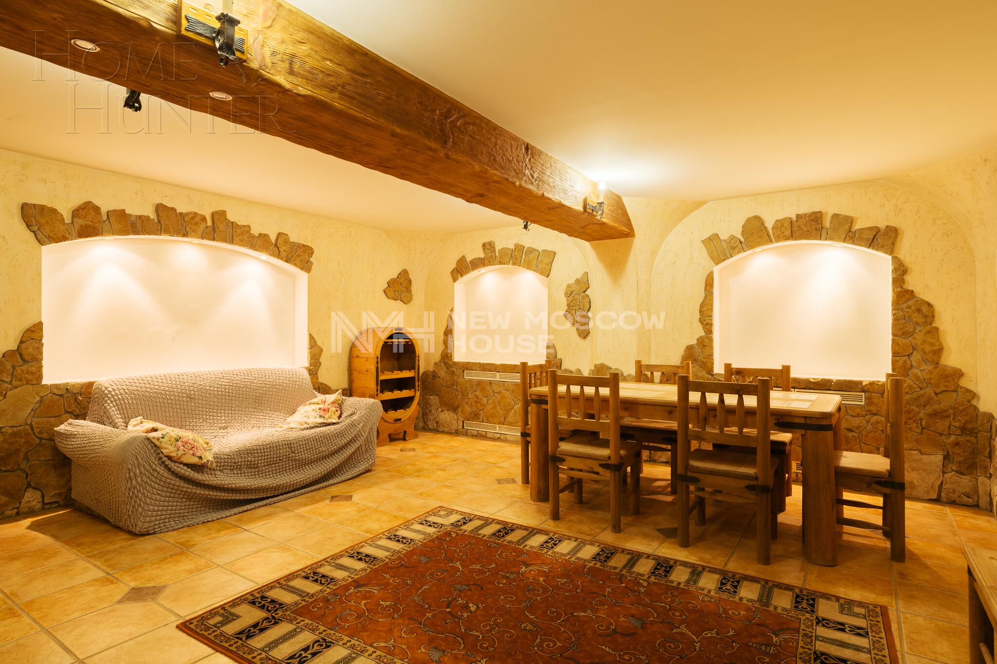 3-этажный коттедж 1 100 м² с отделкой