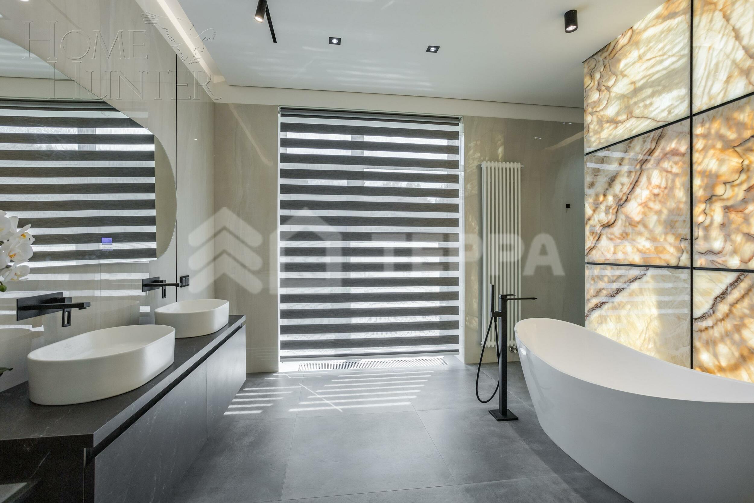 2-этажный коттедж 600 м² с отделкой