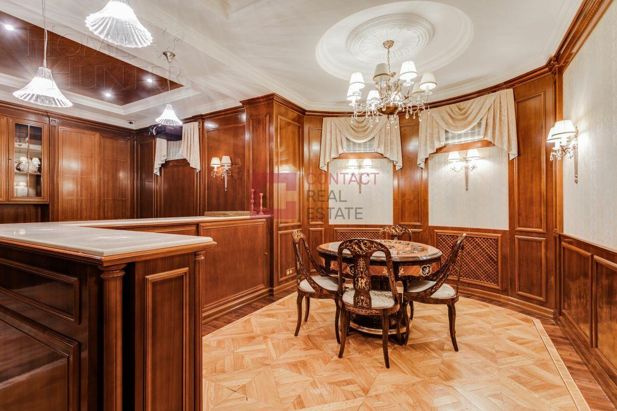 2-этажный коттедж 700 м² с отделкой