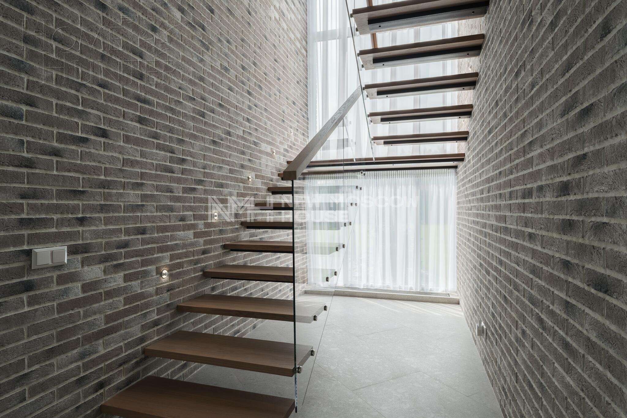 2-этажный коттедж 404.6 м² с отделкой