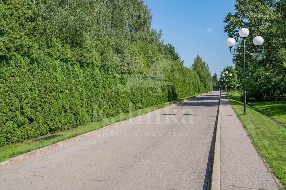 2-этажный коттедж 360 м² с отделкой