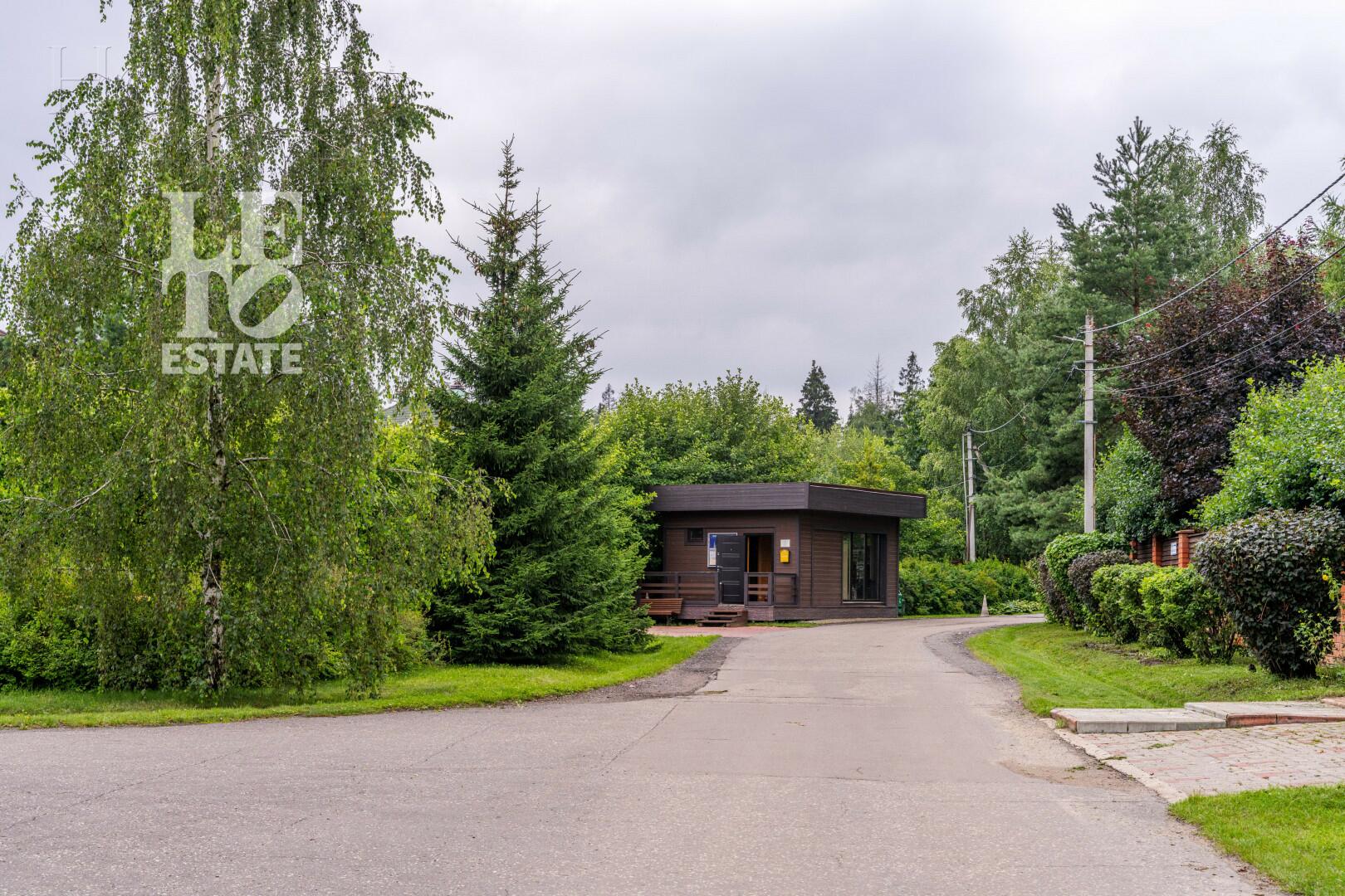 2-этажный коттедж 800 м² с отделкой