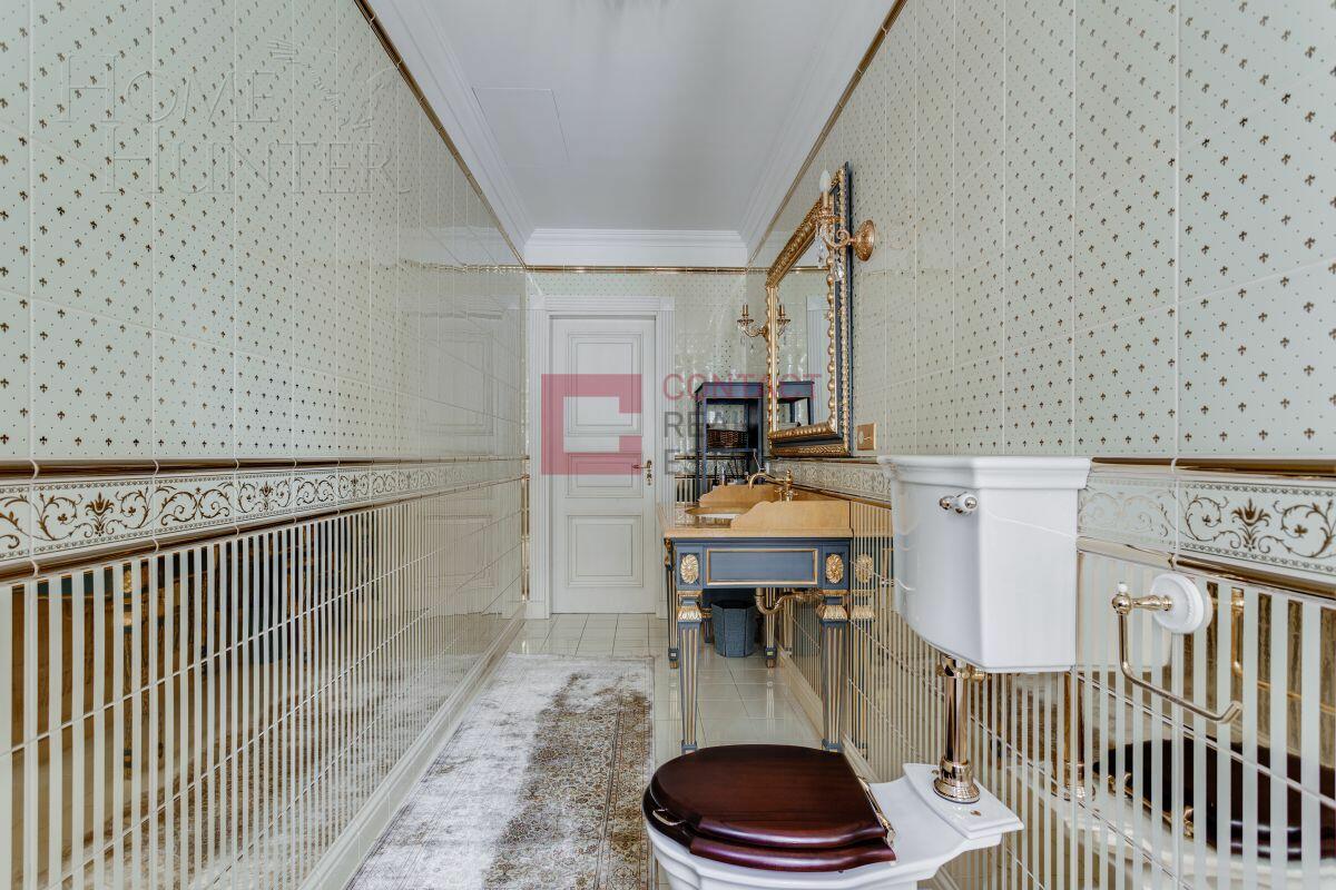 2-этажный коттедж 700 м² с отделкой