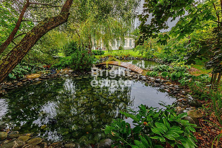 2-этажный коттедж 1 400 м² с отделкой