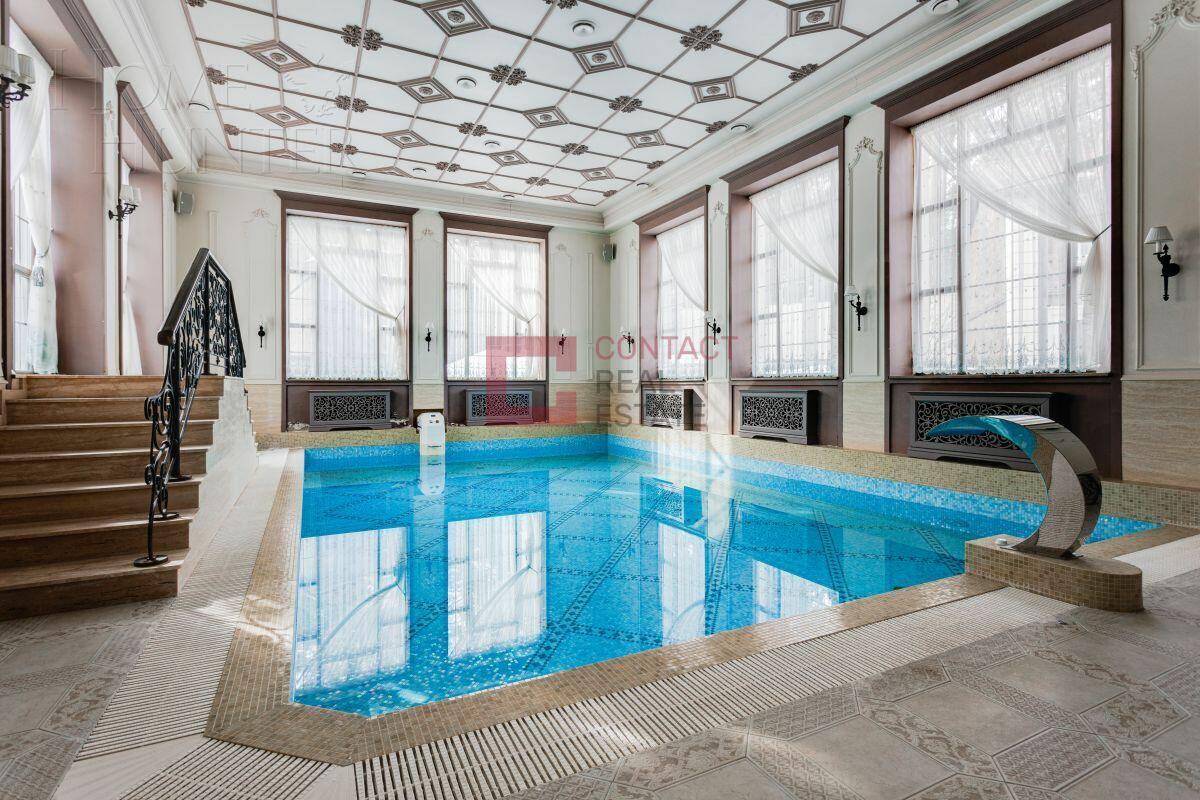 2-этажный коттедж 700 м² с отделкой