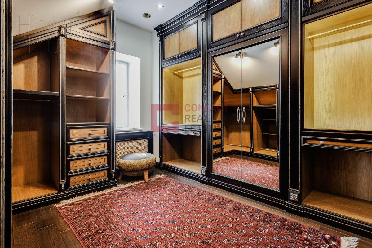 2-этажный коттедж 700 м² с отделкой