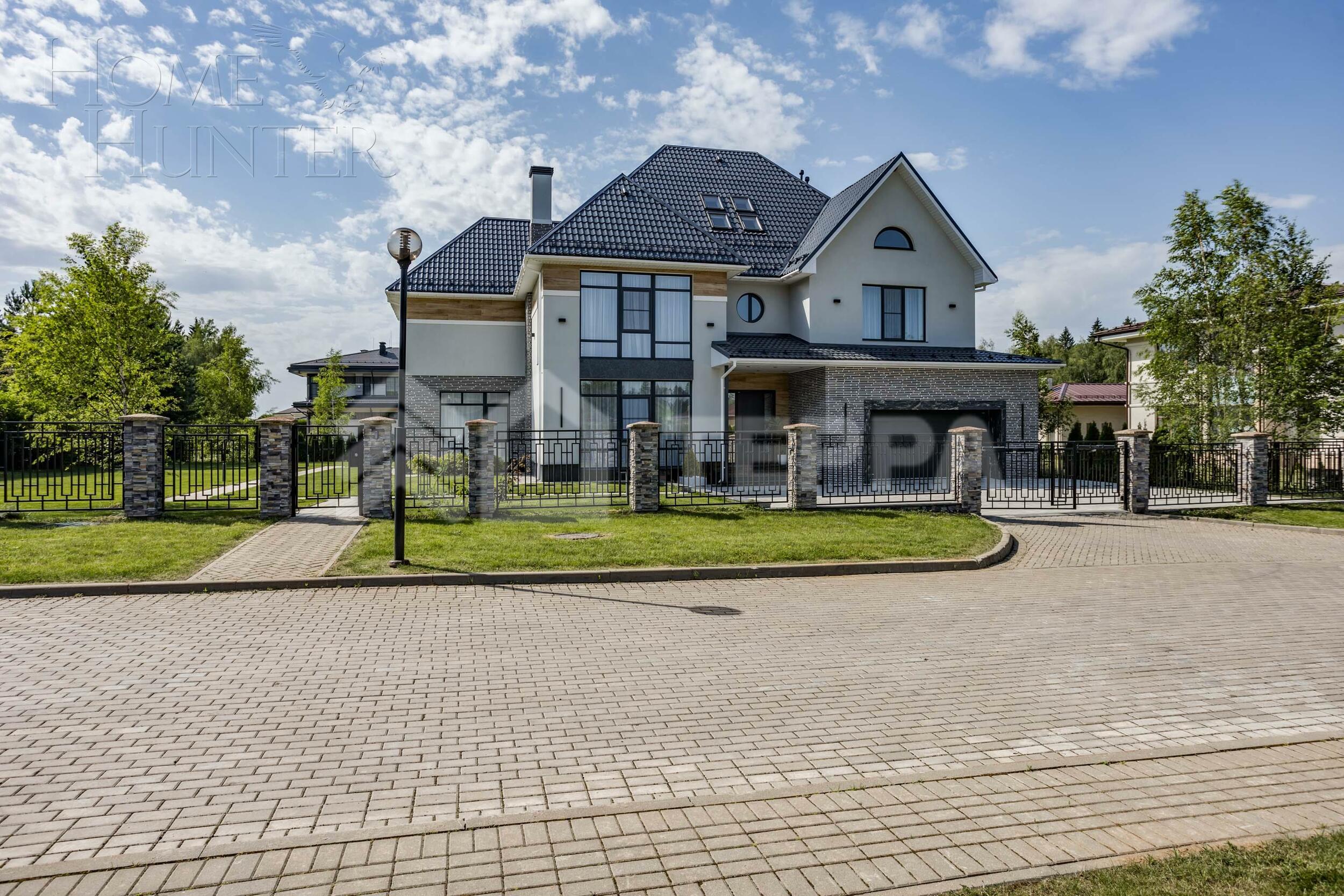 2-этажный коттедж 600 м² с отделкой