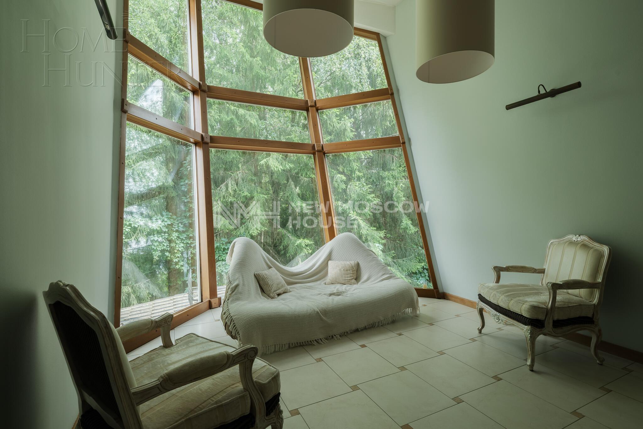 3-этажный коттедж 1 100 м² с отделкой