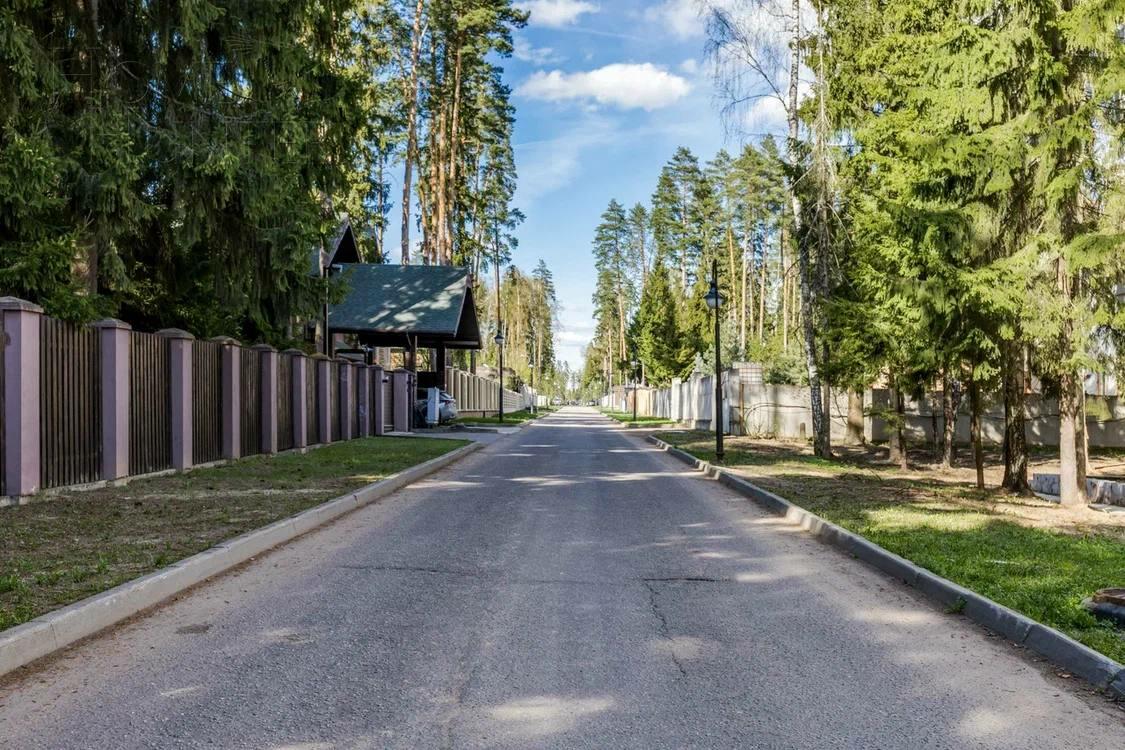 2-этажный коттедж 520 м² без отделки