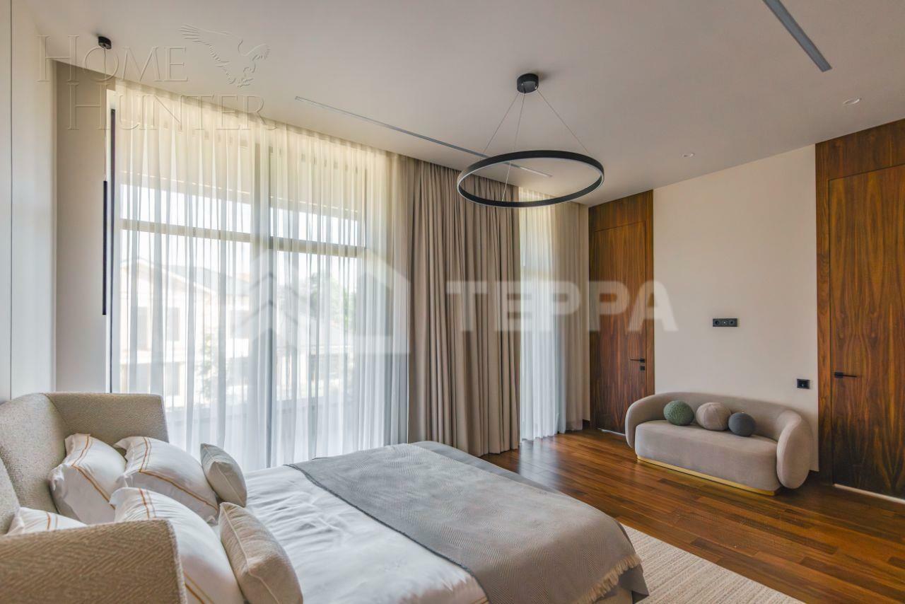 2-этажный коттедж 731 м² с отделкой