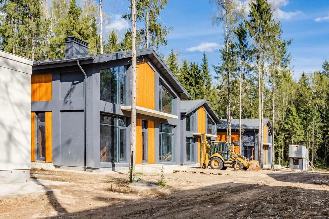 2-этажный коттедж 306 м² без отделки