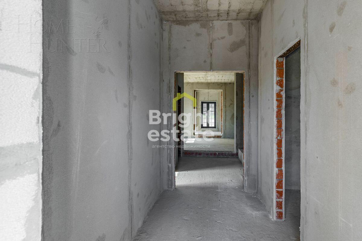 2-этажный коттедж 350 м² без отделки