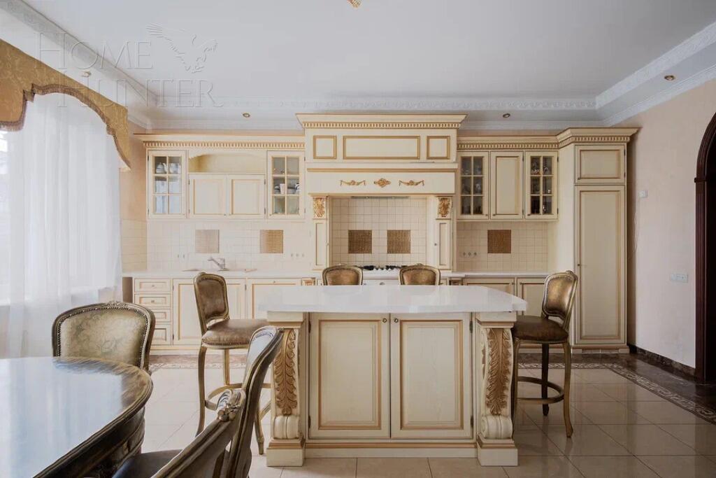 2-этажный коттедж 480 м² с отделкой